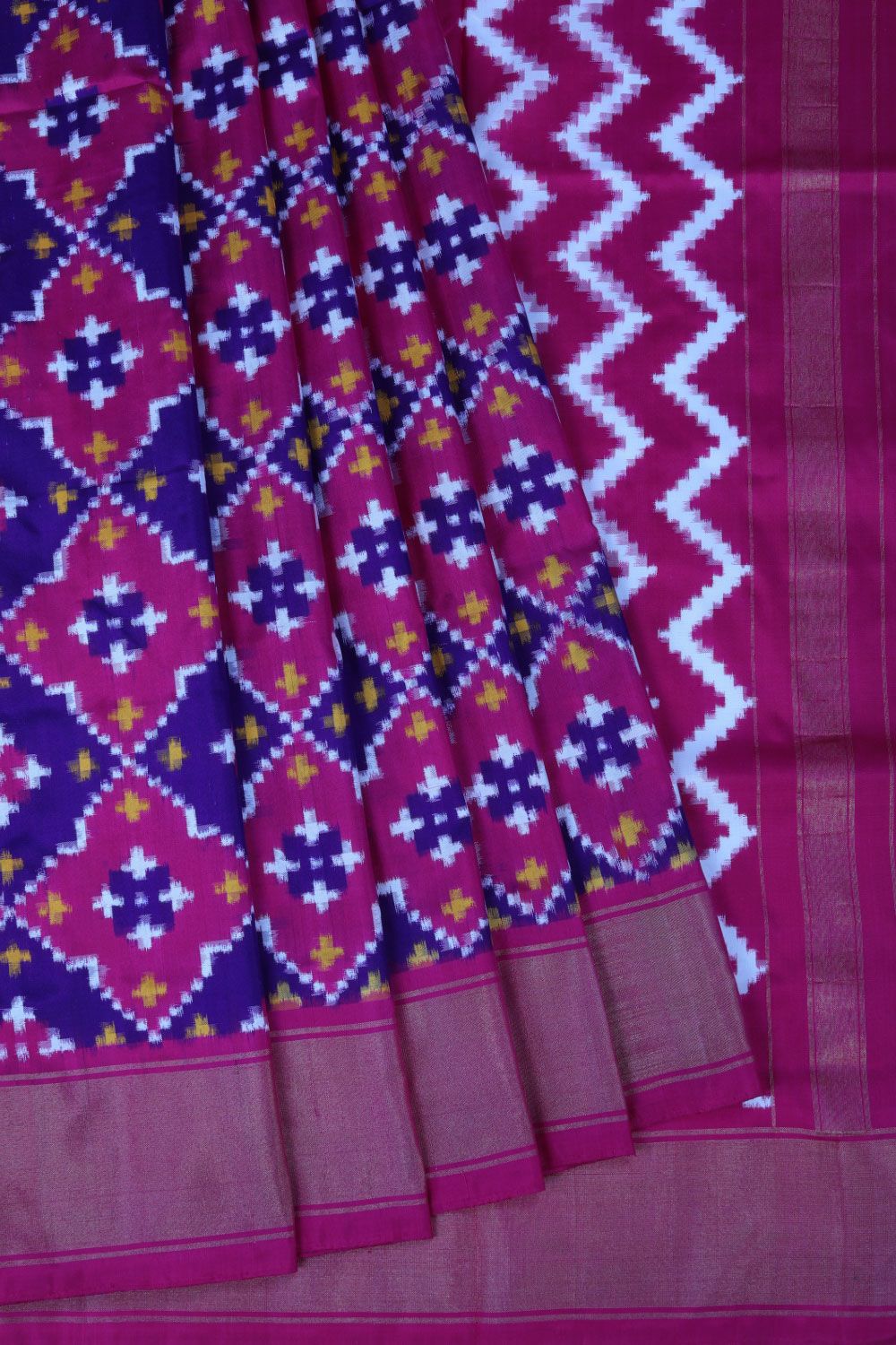 Pure Ikkath Pochampally Silk Sarees With Blouse | siri designers